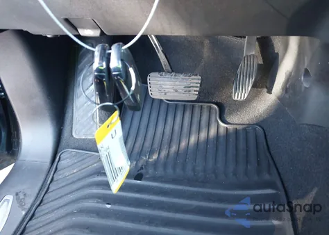 2020 Chevrolet Silverado 1500 2Wd Short Bed Lt z USA, uszkodzony, nr VIN 1GCPWCET2LZ337044